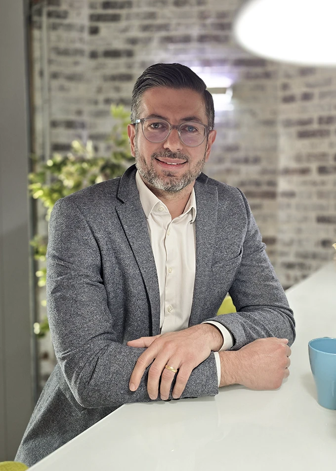 Porträt von Mirza Djuheric